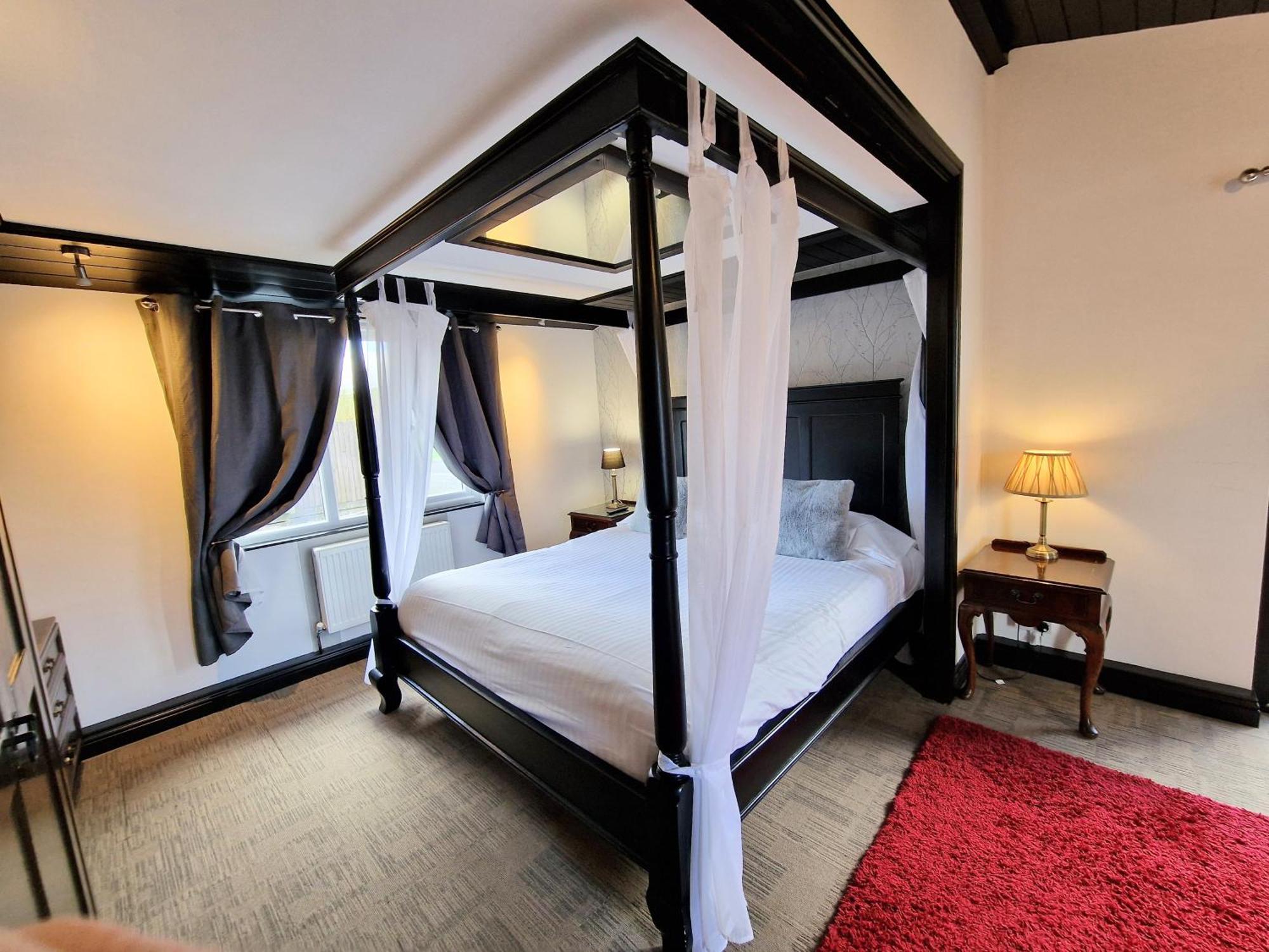 Ochil 9 With Private Hot Tub - Fife - Loch Leven - Lomond Hills - Pet Friendly Villa Kelty Екстериор снимка